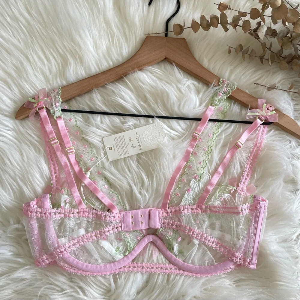 Victoria’s Secret For Love & Lemons Waterlilies Underwire Bra Small NWT